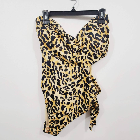 Eloquii Side Tie Leopard Animal Print Bandeau One Piece Swimsuit Plus Size 20 - Picture 2 of 10
